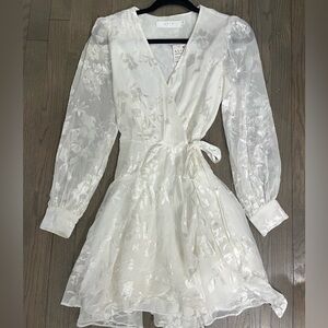 ASTR The Label Ivory Long Sleeve Dress- Small